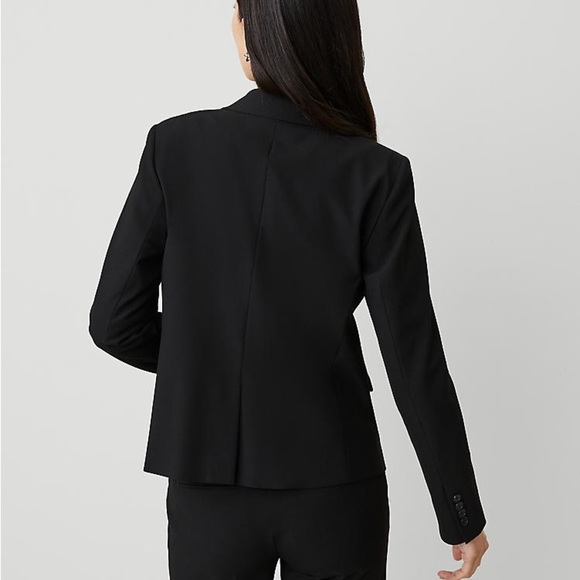 Like New Ann Taylor Women's Long Sleeve Single Button Blazer Business Black Sz 0 - Picture 2 of 16